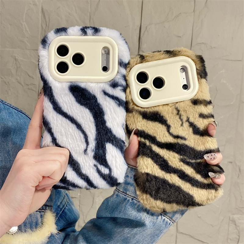 Phone Cases Iphone 16 Pro - Luxuriöse Zebra-Muster Flauschige Plüsch-Handyhülle für iPhone
